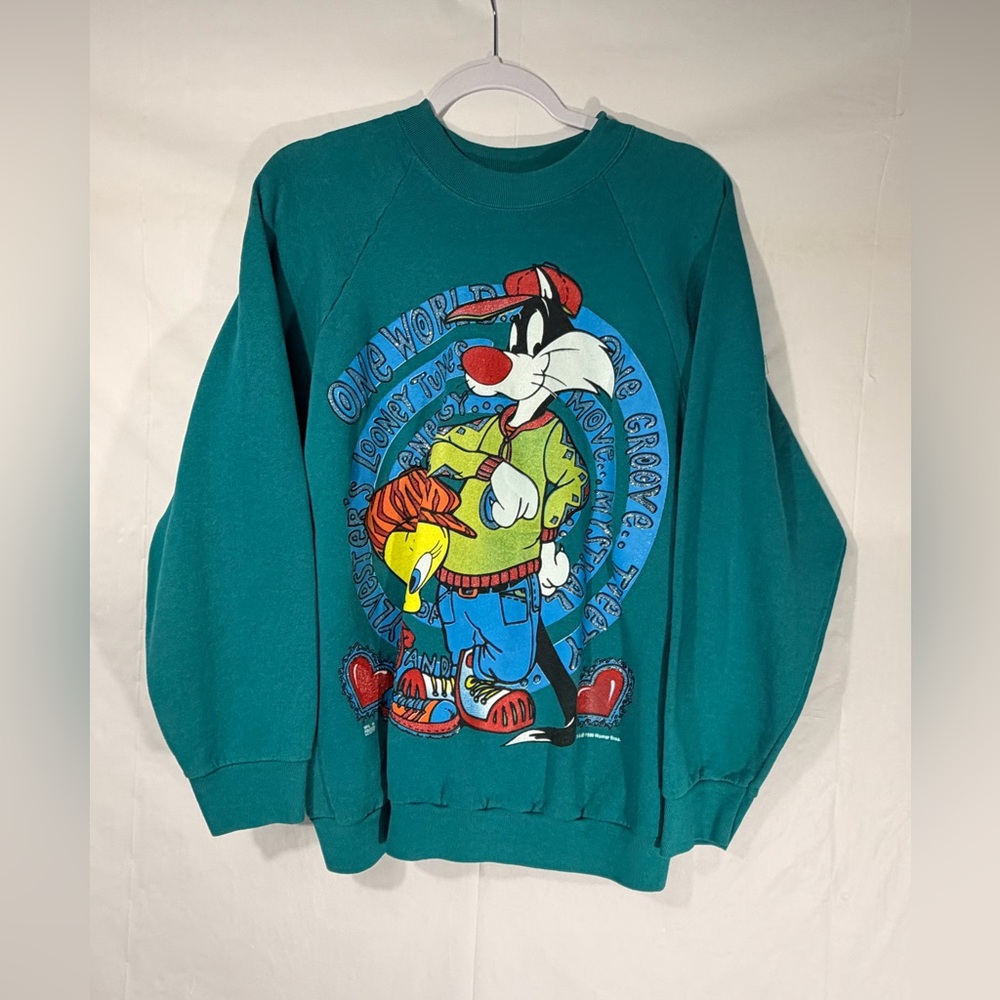 Vintage Looney Tunes sweatshirt